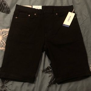 New with Tag H&M Men’s Black Jean Shorts (Jorts)